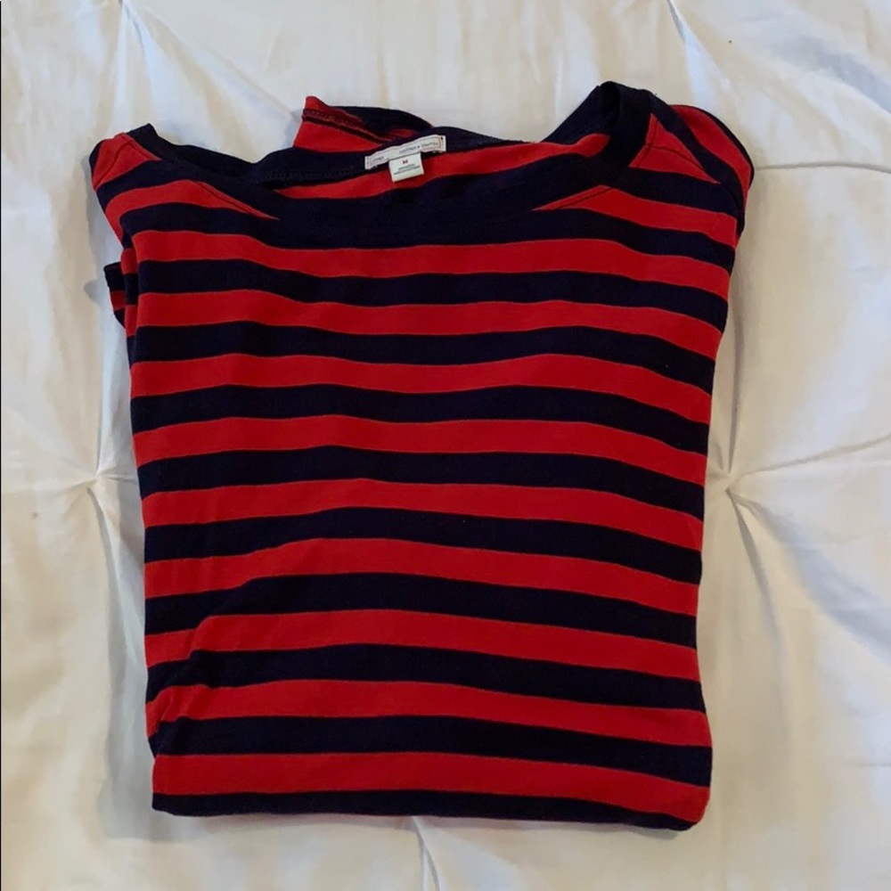 Gap long sleeve tee